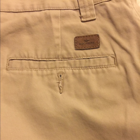 Dockers shorts - Picture 7 of 8